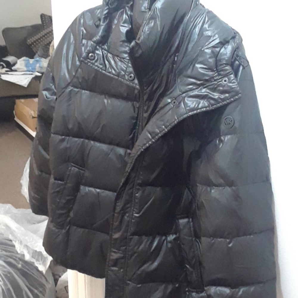 Michael kors puffer jacket